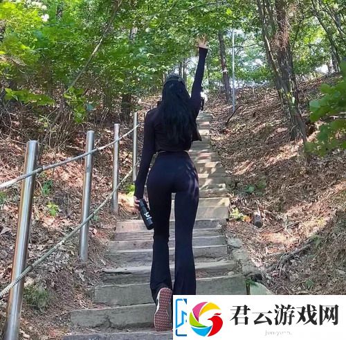 麻花天美星空MV免费播放，网友：乐享视听盛宴，感受音乐魅力！  