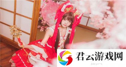 《女员工的付出》：女性员工的贡献与牺牲