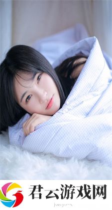 甜不止迟车浴室未删减：情感的交织与释放
