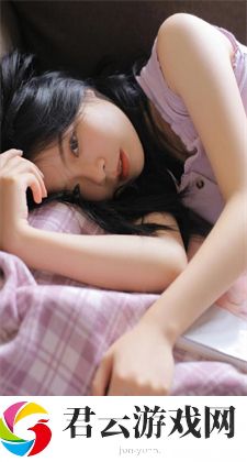 可脱卸衣服并互动的游戏：深入探讨这类游戏的特点