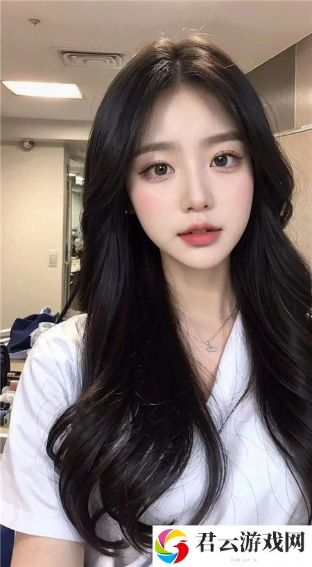YSL千人千色T9T9T9T9T9MBA：缤纷色彩下的个性之选