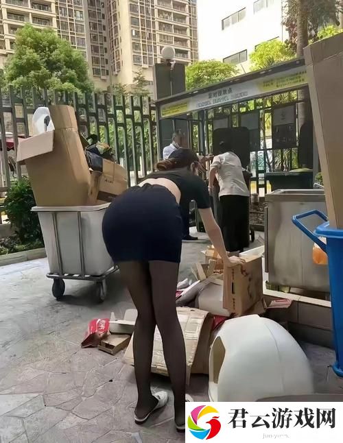 震惊！老婆被快递员干了一下午，这竟是意想不到的结果！