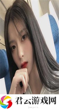 YY漫画首界面登录：首界面外观与布局