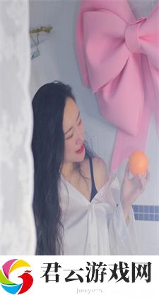 精品成品国色天香卡一卡二卡三：魅力初现
