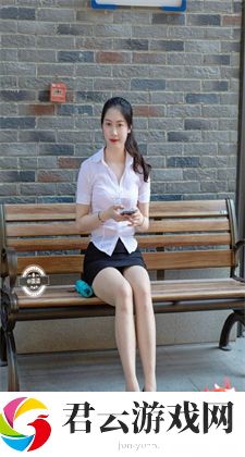 魔妃狂妻：初入异世：锋芒乍现