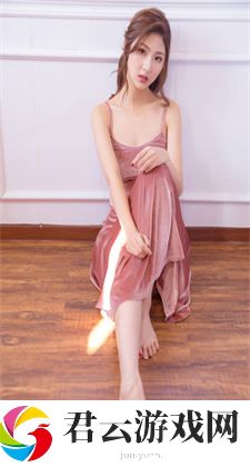 女人的黑洞：爱与恨的交织