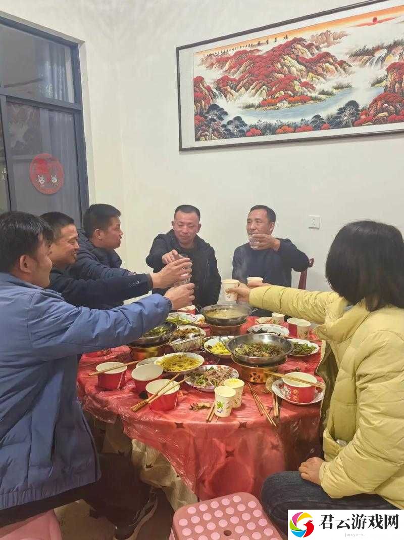 大团圆结亲情会：大结局揭秘，感人至深的家庭和解