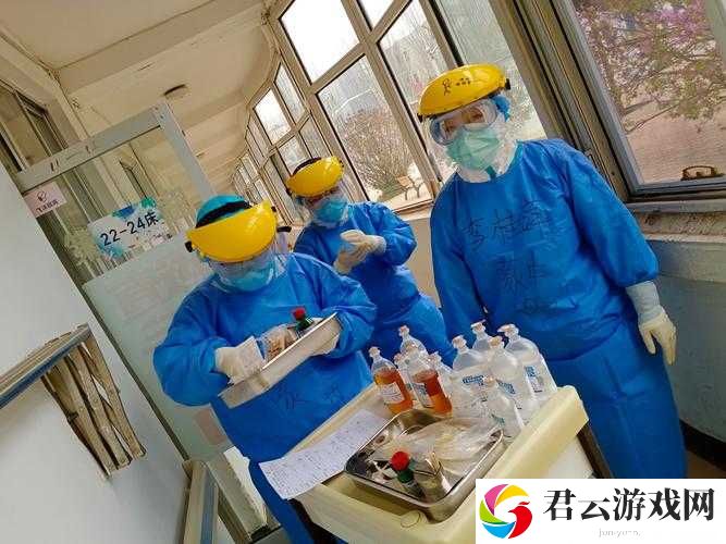 佳柔和医院长第 1-10 章：揭示医疗黑幕，揭开人性的善恶