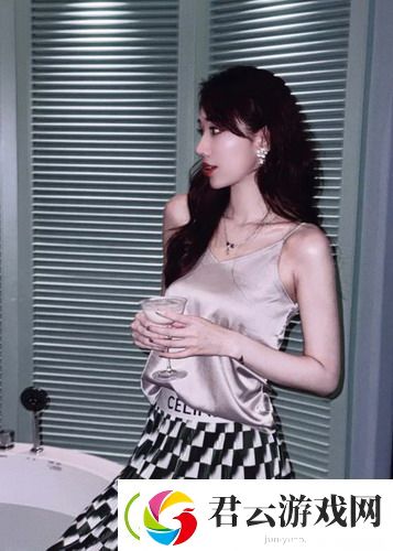 五姑娘影院在线观看免费版电视剧引发热议-网友：这剧情真是让人欲罢不能！