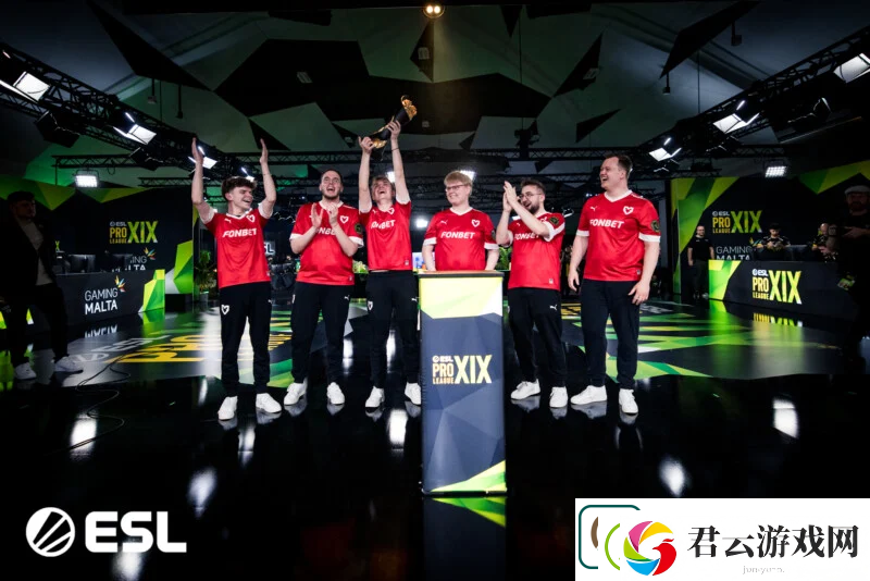 仅剩NAVI、MOUZ和Liquid三支战队全勤EPL职业联赛