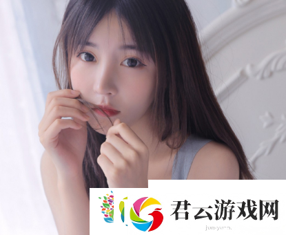 游泳馆里的两个教练孟月月：挑战与成长诺布攻略