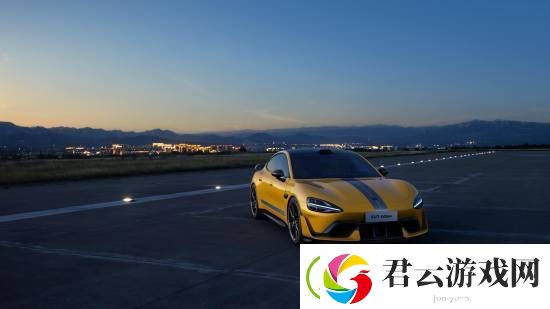小米SU7-Ultra刹车片烧红很正常：制动性能没影响
