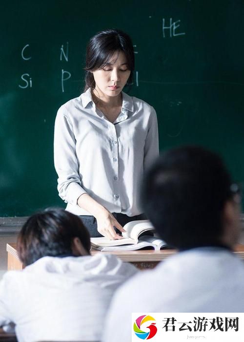 年轻女教师3韩国：青春与挑战的交织诺布攻略