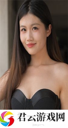 总裁的女人明珠还：命运交织的开始
